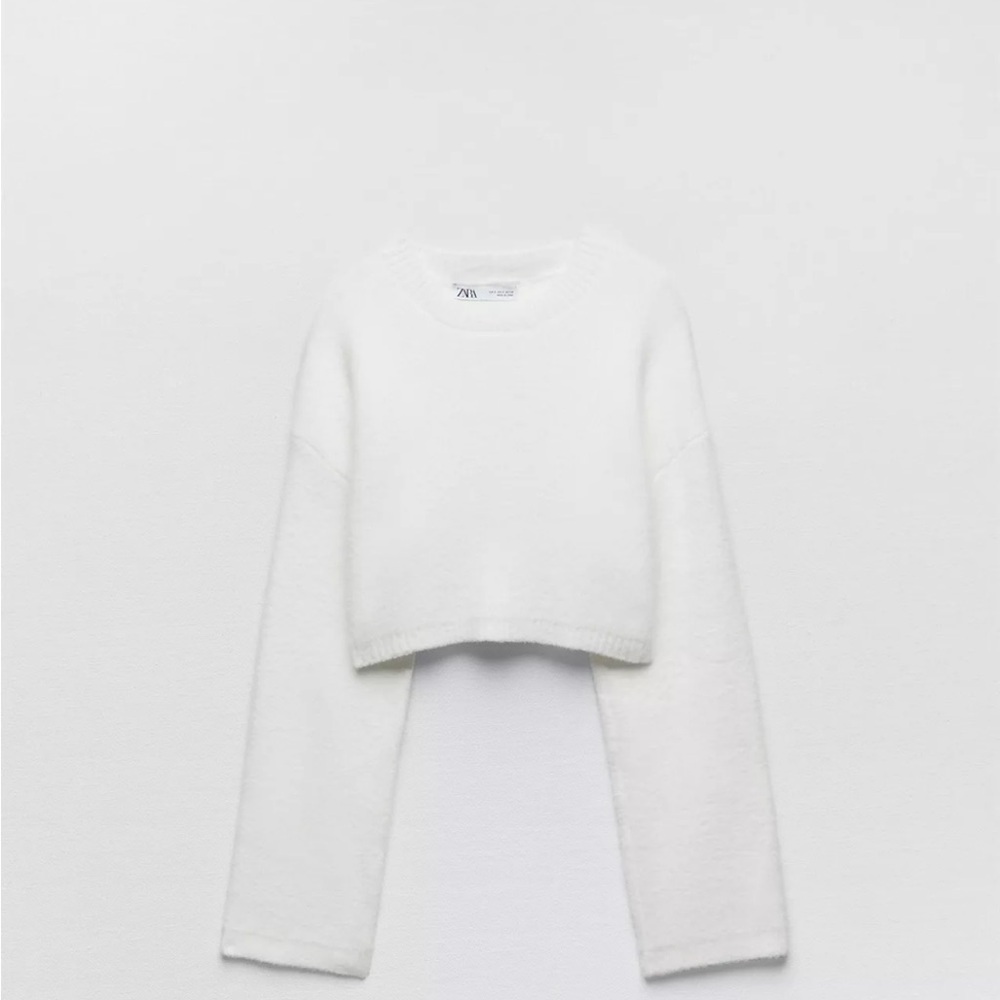 Zara Women's White Cropped Sweater